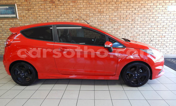 Sayi Na hannu Ford Fiesta ST Red Mota in Maputsoa a Leribe Sayi Na hannu Ford Fiesta ST Red Mota in Maputsoa a Leribe