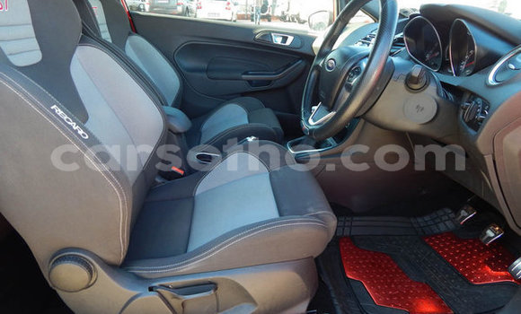 Sayi Na hannu Ford Fiesta ST Red Mota in Maputsoa a Leribe Sayi Na hannu Ford Fiesta ST Red Mota in Maputsoa a Leribe