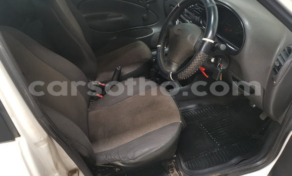 Sayi Na hannu Ford Pickup White Mota in Maseru a Maseru Sayi Na hannu Ford Pickup White Mota in Maseru a Maseru