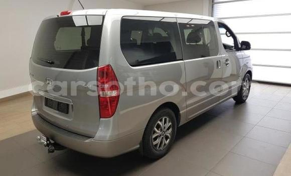 اشتري مستعمل Hyundai H1 Silver سيارة في Maseru في Maseru اشتري مستعمل Hyundai H1 Silver سيارة في Maseru في Maseru