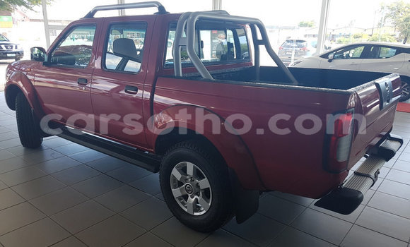 Sayi Na hannu Nissan NP 300 Red Mota in Maputsoe a Leribe Sayi Na hannu Nissan NP 300 Red Mota in Maputsoe a Leribe