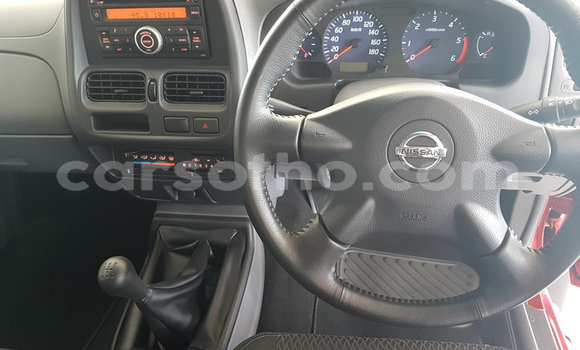 Sayi Na hannu Nissan NP 300 Red Mota in Maputsoe a Leribe Sayi Na hannu Nissan NP 300 Red Mota in Maputsoe a Leribe