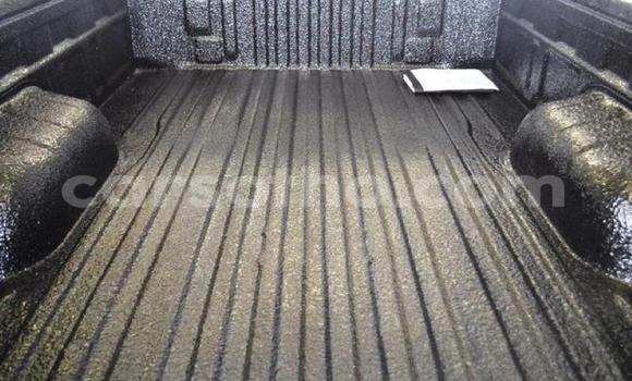 Buy Used Toyota Hilux White Car in Maseru in Maseru Buy Used Toyota Hilux White Car in Maseru in Maseru