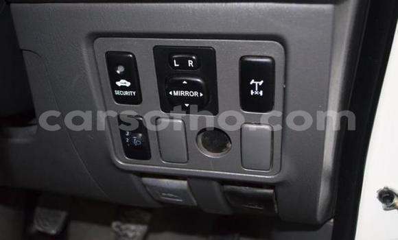 Buy Used Toyota Hilux White Car in Maseru in Maseru Buy Used Toyota Hilux White Car in Maseru in Maseru