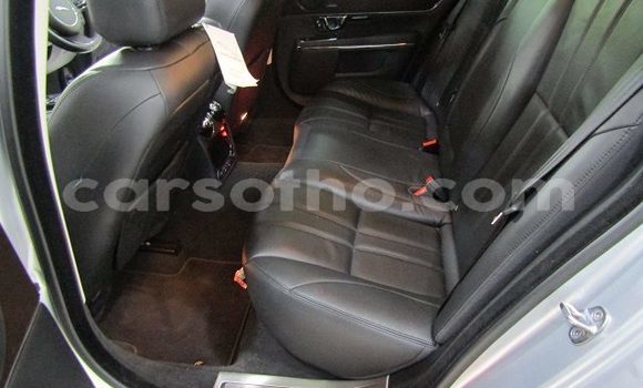 Acheter Occasion Voiture Jaguar XJ Gris à Maseru, Maseru Acheter Occasion Voiture Jaguar XJ Gris à Maseru, Maseru