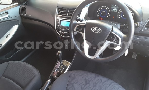 Sayi Na hannu Hyundai Accent White Mota in Maputsoa a Leribe Sayi Na hannu Hyundai Accent White Mota in Maputsoa a Leribe