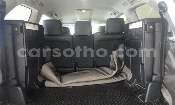 Buy Used Toyota Land Cruiser Prado White Car in Maputsoe in Leribe Buy Used Toyota Land Cruiser Prado White Car in Maputsoe in Leribe