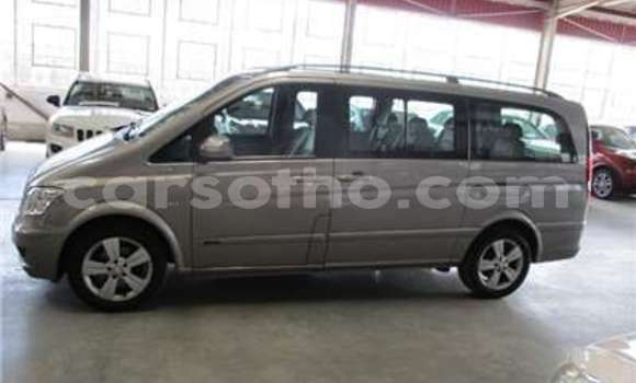 اشتري مستعمل Mercedes-Benz Viano Silver سيارة في Maseru في Maseru اشتري مستعمل Mercedes-Benz Viano Silver سيارة في Maseru في Maseru