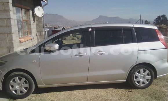 Sayi Na hannu Mazda Premacy Silver Mota in Maseru a Maseru