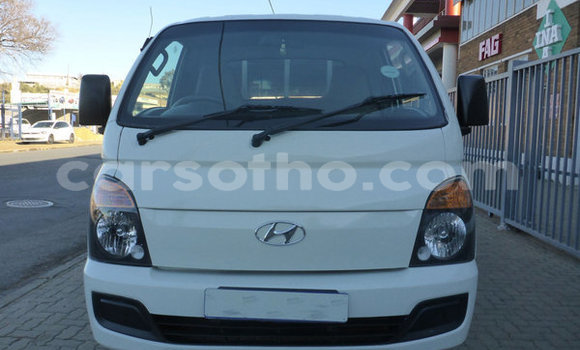 اشتري مستعمل Hyundai H1 White سيارة في Maputsoa في Leribe اشتري مستعمل Hyundai H1 White سيارة في Maputsoa في Leribe