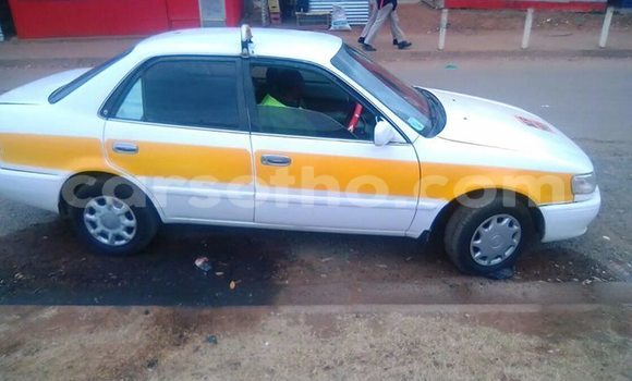 اشتري مستعمل Toyota Corolla White سيارة في Maseru في Maseru اشتري مستعمل Toyota Corolla White سيارة في Maseru في Maseru