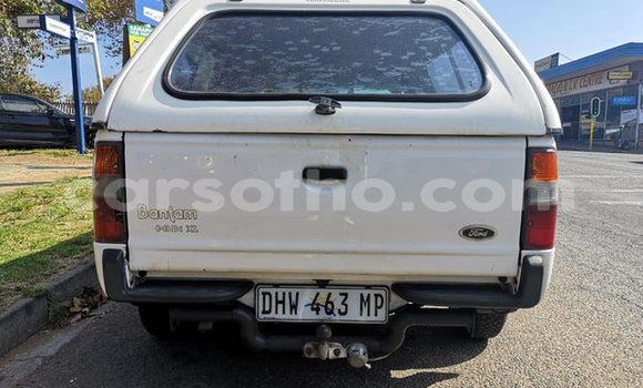 اشتري مستعمل Ford B-MAX White سيارة في Hlotse في Leribe اشتري مستعمل Ford B-MAX White سيارة في Hlotse في Leribe