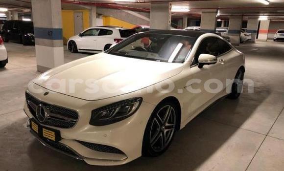 اشتري مستعمل Mercedes-Benz C–Class White سيارة في Maseru في Maseru اشتري مستعمل Mercedes-Benz C–Class White سيارة في Maseru في Maseru