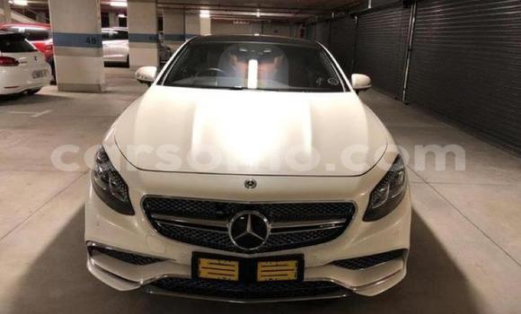 اشتري مستعمل Mercedes-Benz C–Class White سيارة في Maseru في Maseru اشتري مستعمل Mercedes-Benz C–Class White سيارة في Maseru في Maseru