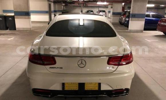 اشتري مستعمل Mercedes-Benz C–Class White سيارة في Maseru في Maseru اشتري مستعمل Mercedes-Benz C–Class White سيارة في Maseru في Maseru