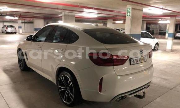 Acheter Occasion Voiture BMW X6 M Blanc à Maseru, Maseru Acheter Occasion Voiture BMW X6 M Blanc à Maseru, Maseru