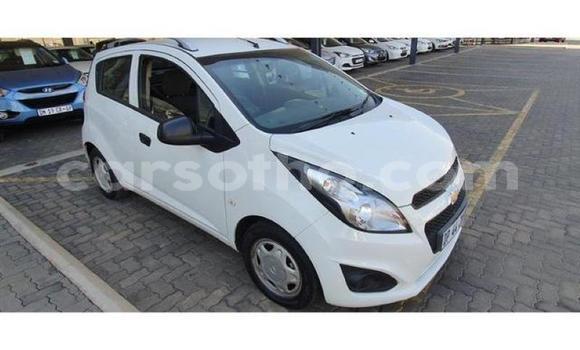 Sayi Na hannu Chevrolet Spark White Mota in Maseru a Maseru Sayi Na hannu Chevrolet Spark White Mota in Maseru a Maseru