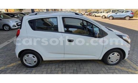 Sayi Na hannu Chevrolet Spark White Mota in Maseru a Maseru Sayi Na hannu Chevrolet Spark White Mota in Maseru a Maseru