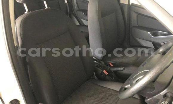 Acheter Occasion Voiture Ford Fiesta Blanc à Maseru, Maseru Acheter Occasion Voiture Ford Fiesta Blanc à Maseru, Maseru