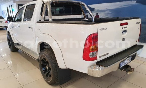 Acheter Occasion Voiture Toyota Hilux Blanc à Butha–Buthe, Thaba-Tseka Acheter Occasion Voiture Toyota Hilux Blanc à Butha–Buthe, Thaba-Tseka