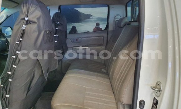 Acheter Occasion Voiture Toyota Hilux Blanc à Butha–Buthe, Thaba-Tseka Acheter Occasion Voiture Toyota Hilux Blanc à Butha–Buthe, Thaba-Tseka