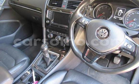 Acheter Occasion Voiture Volkswagen Golf Rouge à Maputsoe, Leribe Acheter Occasion Voiture Volkswagen Golf Rouge à Maputsoe, Leribe