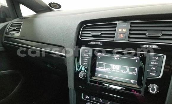 Acheter Occasion Voiture Volkswagen Golf Rouge à Maputsoe, Leribe Acheter Occasion Voiture Volkswagen Golf Rouge à Maputsoe, Leribe