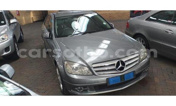 Acheter Occasion Voiture Mercedes-Benz C–Class Gris à Maseru, Maseru Acheter Occasion Voiture Mercedes-Benz C–Class Gris à Maseru, Maseru