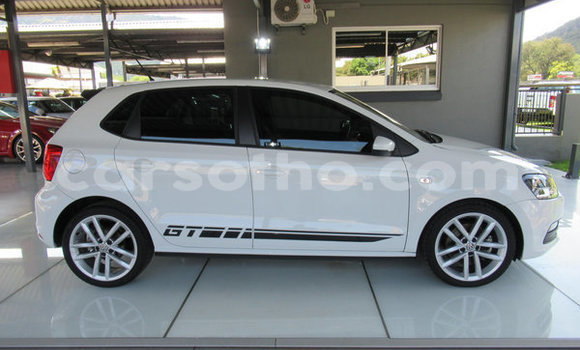 اشتري مستعمل Volkswagen Polo White سيارة في Maputsoa في Leribe اشتري مستعمل Volkswagen Polo White سيارة في Maputsoa في Leribe
