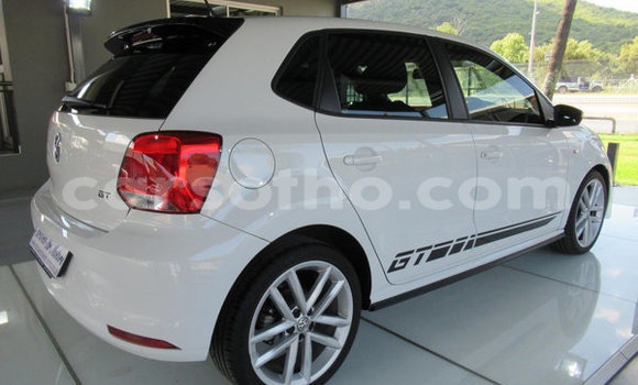 اشتري مستعمل Volkswagen Polo White سيارة في Maputsoa في Leribe اشتري مستعمل Volkswagen Polo White سيارة في Maputsoa في Leribe