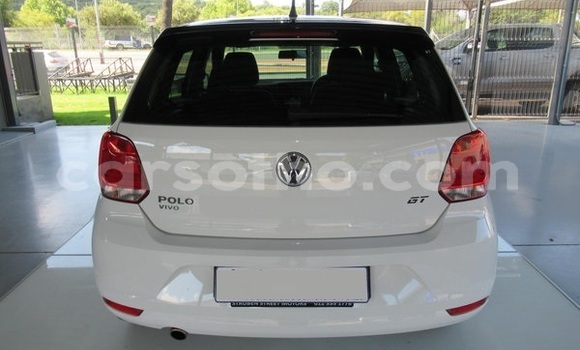 اشتري مستعمل Volkswagen Polo White سيارة في Maputsoa في Leribe اشتري مستعمل Volkswagen Polo White سيارة في Maputsoa في Leribe