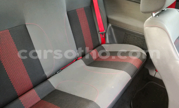 Acheter Occasion Voiture Volkswagen Polo Rouge à Maseru, Maseru Acheter Occasion Voiture Volkswagen Polo Rouge à Maseru, Maseru