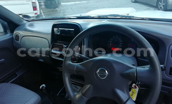 Acheter Occasion Voiture Nissan NP 300 Blanc à Butha–Buthe, Thaba-Tseka Acheter Occasion Voiture Nissan NP 300 Blanc à Butha–Buthe, Thaba-Tseka