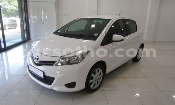 اشتري مستعمل Toyota Yaris White سيارة في Maseru في Maseru اشتري مستعمل Toyota Yaris White سيارة في Maseru في Maseru