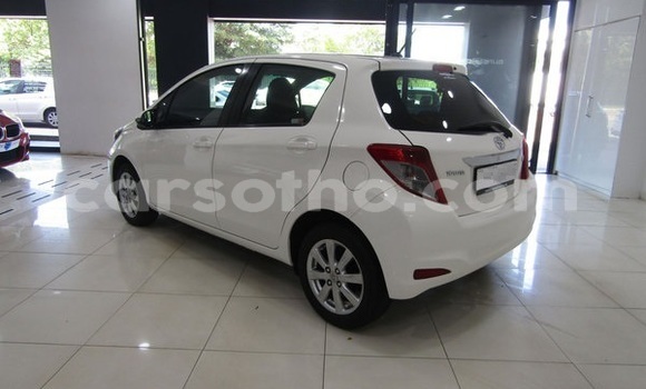 اشتري مستعمل Toyota Yaris White سيارة في Maseru في Maseru اشتري مستعمل Toyota Yaris White سيارة في Maseru في Maseru