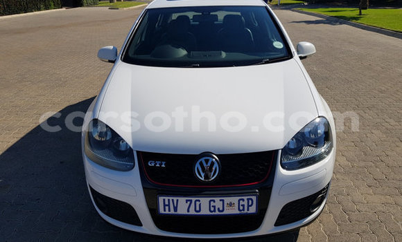 Acheter Occasion Voiture Volkswagen Golf Blanc à Butha–Buthe, Thaba-Tseka Acheter Occasion Voiture Volkswagen Golf Blanc à Butha–Buthe, Thaba-Tseka