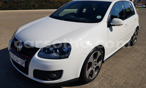 Acheter Occasion Voiture Volkswagen Golf Blanc à Butha–Buthe, Thaba-Tseka Acheter Occasion Voiture Volkswagen Golf Blanc à Butha–Buthe, Thaba-Tseka