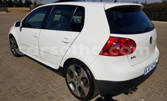 Acheter Occasion Voiture Volkswagen Golf Blanc à Butha–Buthe, Thaba-Tseka Acheter Occasion Voiture Volkswagen Golf Blanc à Butha–Buthe, Thaba-Tseka