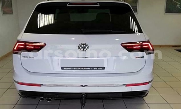 اشتري مستعمل Volkswagen Tiguan White سيارة في Mafeteng في Mafeteng اشتري مستعمل Volkswagen Tiguan White سيارة في Mafeteng في Mafeteng