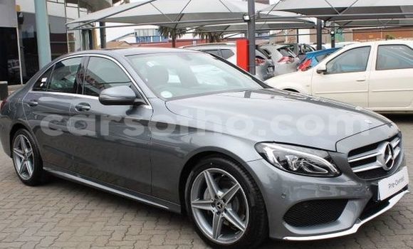 Acheter Occasion Voiture Mercedes-Benz C–Class Gris à Mafeteng, Mafeteng Acheter Occasion Voiture Mercedes-Benz C–Class Gris à Mafeteng, Mafeteng