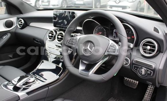 Acheter Occasion Voiture Mercedes-Benz C–Class Gris à Mafeteng, Mafeteng Acheter Occasion Voiture Mercedes-Benz C–Class Gris à Mafeteng, Mafeteng
