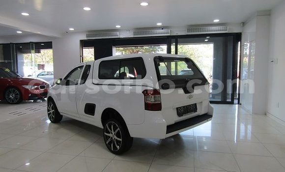 Acheter Occasion Voiture Chevrolet Corsa Blanc à Maseru, Maseru Acheter Occasion Voiture Chevrolet Corsa Blanc à Maseru, Maseru