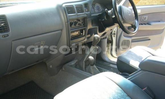 اشتري مستعمل Toyota Hilux White سيارة في Butha–Buthe في Thaba-Tseka اشتري مستعمل Toyota Hilux White سيارة في Butha–Buthe في Thaba-Tseka