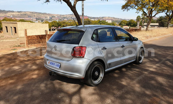 Sayi Na hannu Volkswagen Polo Silver Mota in Hlotse a Leribe Sayi Na hannu Volkswagen Polo Silver Mota in Hlotse a Leribe