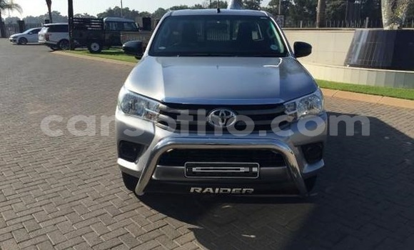 Acheter Occasion Voiture Toyota Hilux Gris à Hlotse, Leribe Acheter Occasion Voiture Toyota Hilux Gris à Hlotse, Leribe