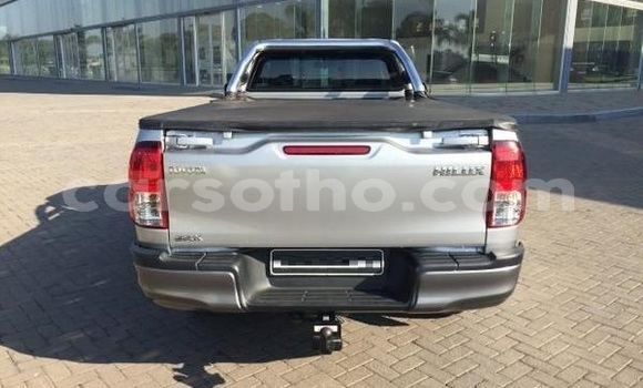 Acheter Occasion Voiture Toyota Hilux Gris à Hlotse, Leribe Acheter Occasion Voiture Toyota Hilux Gris à Hlotse, Leribe