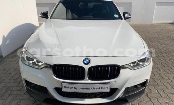 Acheter Occasion Voiture BMW 3–Series Blanc à Maputsoa, Leribe Acheter Occasion Voiture BMW 3–Series Blanc à Maputsoa, Leribe