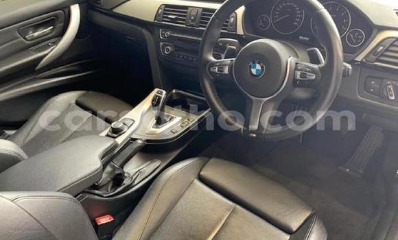 Acheter Occasion Voiture BMW 3–Series Blanc à Maputsoa, Leribe Acheter Occasion Voiture BMW 3–Series Blanc à Maputsoa, Leribe