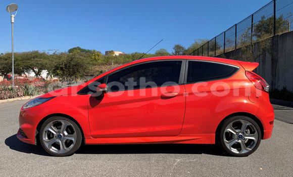 Sayi Na hannu Ford Fiesta ST Red Mota in Hlotse a Leribe Sayi Na hannu Ford Fiesta ST Red Mota in Hlotse a Leribe