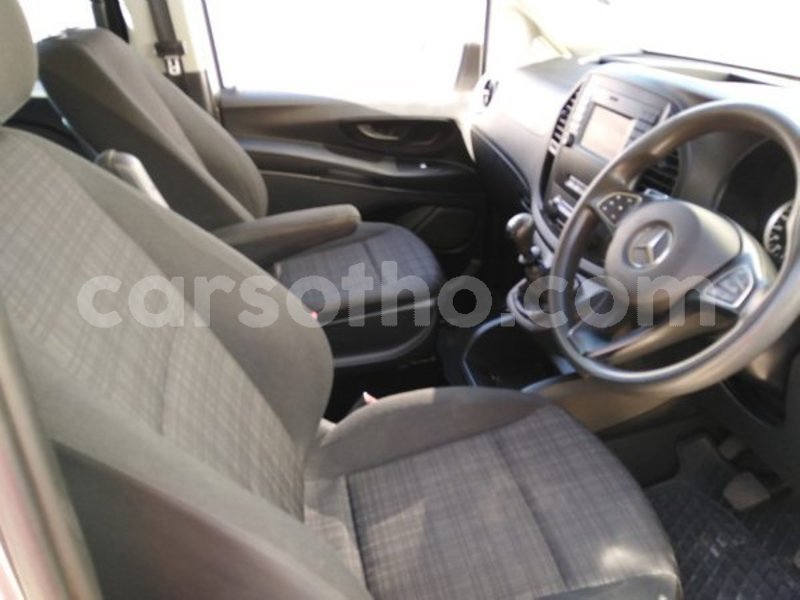 Big with watermark 4969060 7